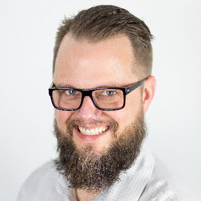 Profile Picture of Warren Wade (@warrenwade) on Twitter