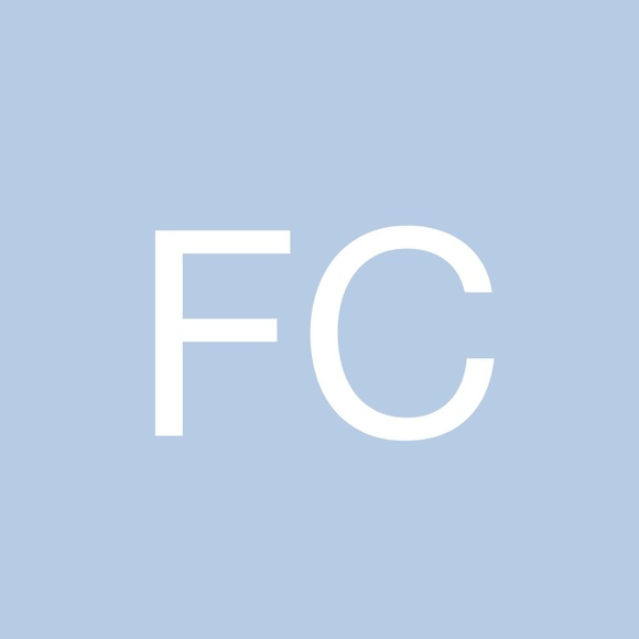 Profile Picture of Flora Cummings (@cumminfa) on Poshmark