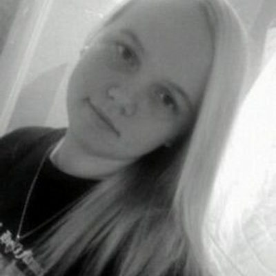 Profile Picture of Tara Pitcher (@pitcher_tara) on Twitter