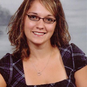 Profile Picture of Amanda DeCoste (@DeCosteAmanda) on Twitter