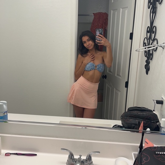 Profile Picture of Savannah Baca (@savannahbaca59) on Poshmark