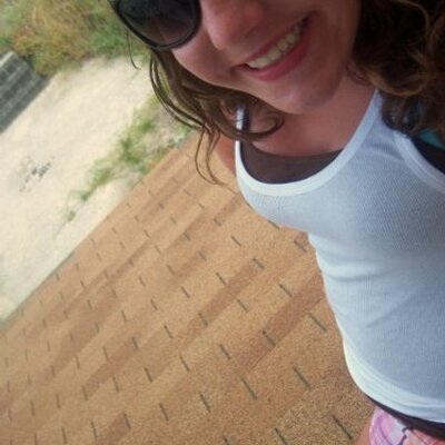 Profile Picture of Shawna Sampson (@Shawnavzb) on Twitter