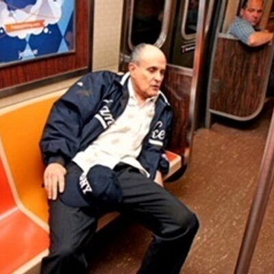 AndyCrowder-Schaefer - Twitter Profile Picture of AndyCrowder-Schaefer (@@AndyWax) on Twitter