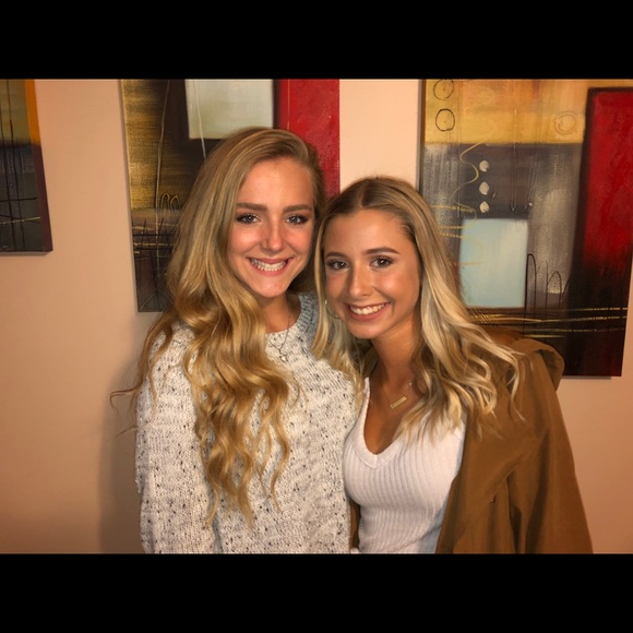 Profile Picture of Jasmine Mattingly (@graceemattingly) on Poshmark