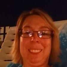 Profile Picture of Amanda Lovelace (@MandieLovelace6) on Twitter
