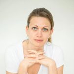 Profile Picture of Céline Robin Sophrologie - Aromathérapie - Olfactothérapie (@celinerobinsophrologue) on Instagram