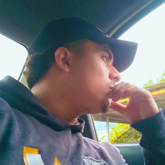 Profile Picture of JamesHowell (@helmexllggl) on Tiktok