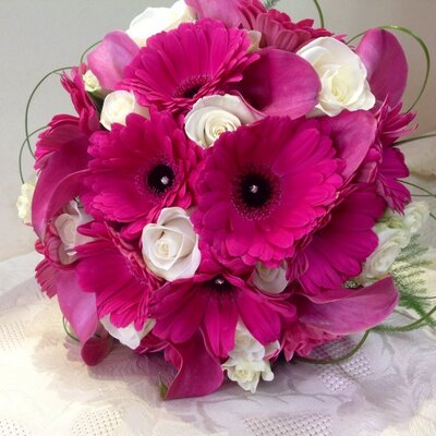 Profile Picture of Kelly Ann's Flowers (@KellyAnnsFlower) on Twitter