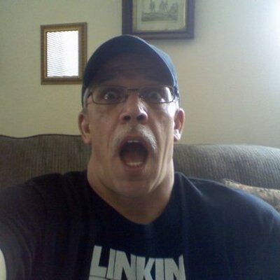 Profile Picture of Peter Panos (@PanosPeter) on Twitter