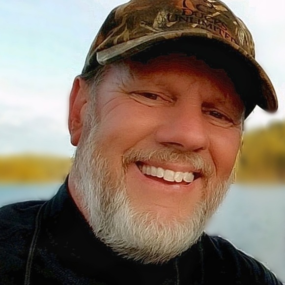 Profile Picture of Keith Miner (@perennialist) on Poshmark