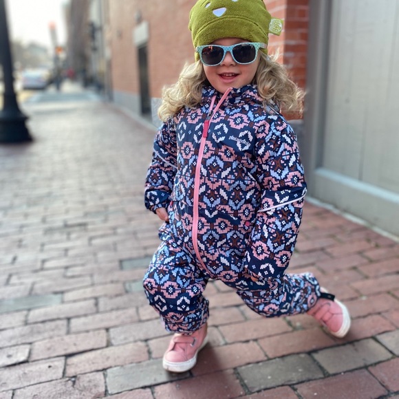 Yasmine Kfoury - Poshmark Profile Picture of Yasmine Kfoury (@ydk2013) on Poshmark