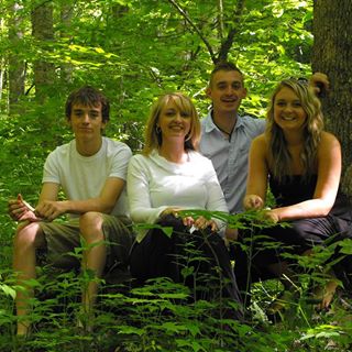 Profile Picture of Julia Fox (@julia.fox.7355) on Facebook