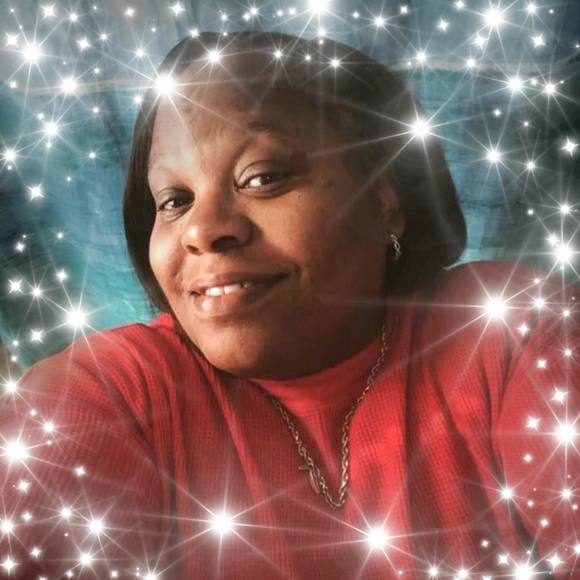 Ranardra Maxey - Poshmark Profile Picture of Ranardra Maxey (@ranardramaxey) on Poshmark