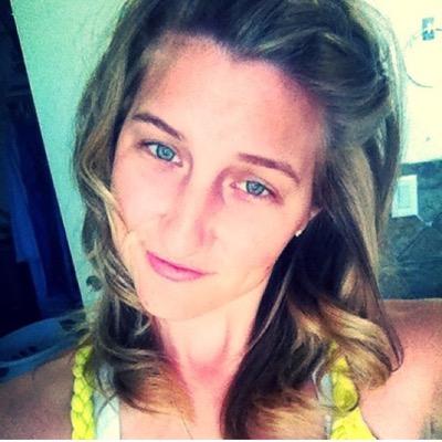 Profile Picture of Ashlie Peters (@TheAshliePeters) on Twitter