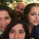 Profile Picture of Angela Trimbach-Rios (@trimbach.rios) on Instagram