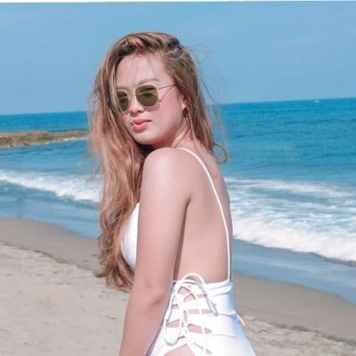 Profile Picture of Catherine Go (@catcatgo) on Twitter