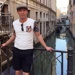 Profile Picture of Charlie Chao (@chao.charlie.5) on Facebook