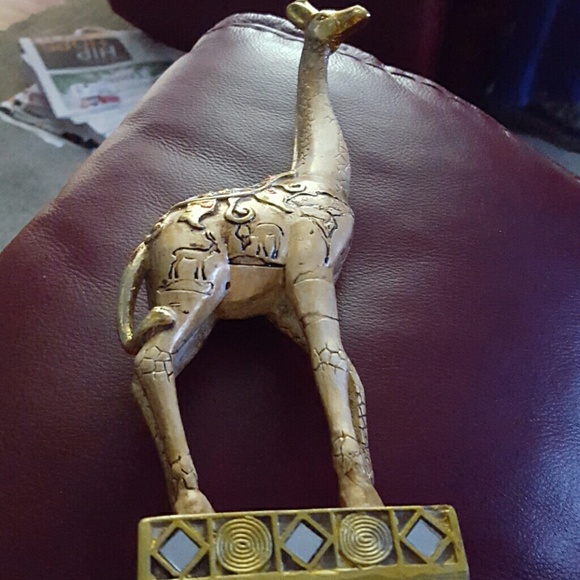 Profile Picture of Constance Hayes (@heaveni4) on Poshmark