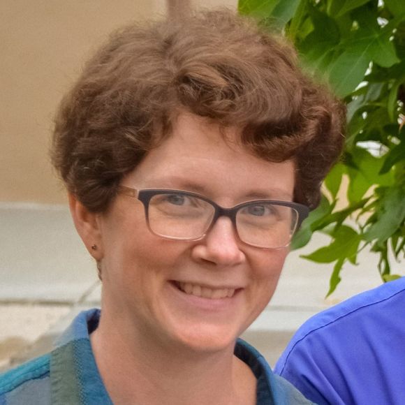 Profile Picture of Michelle Vulgamott (@mvulgamott3) on Poshmark