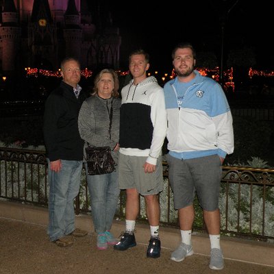 Profile Picture of Mark Rockafellow (@Fridays85) on Twitter