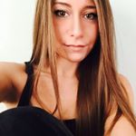 Profile Picture of Stephanie Apessos (@stefffles) on Instagram