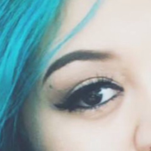 Profile Picture of Jocelyn Dabney (@anthony_45) on Poshmark