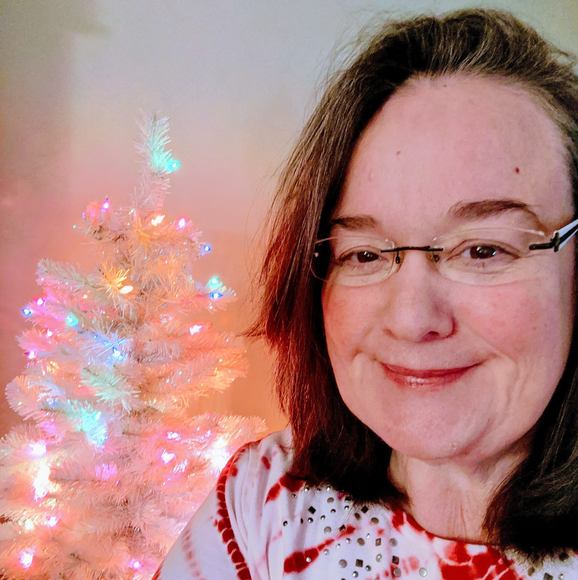 Profile Picture of Kendra Hale (@boloney) on Poshmark