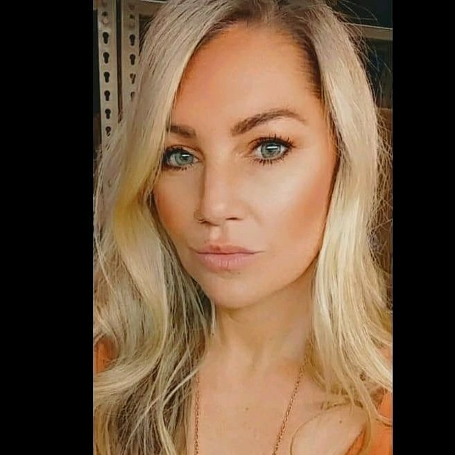Profile Picture of Shawna Tobias (@shawnatobias0414) on Tiktok