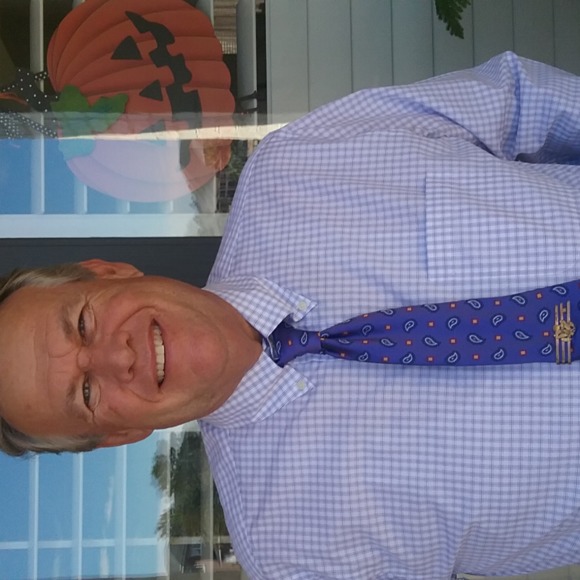 Profile Picture of Randall Allen (@beachcatrand) on Poshmark