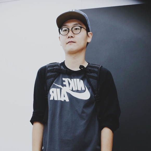 Profile Picture of Jae Hur (@jaehyek84) on Poshmark