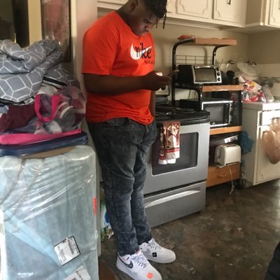 Profile Picture of Bruce Cain (@BruceCa79705590) on Twitter