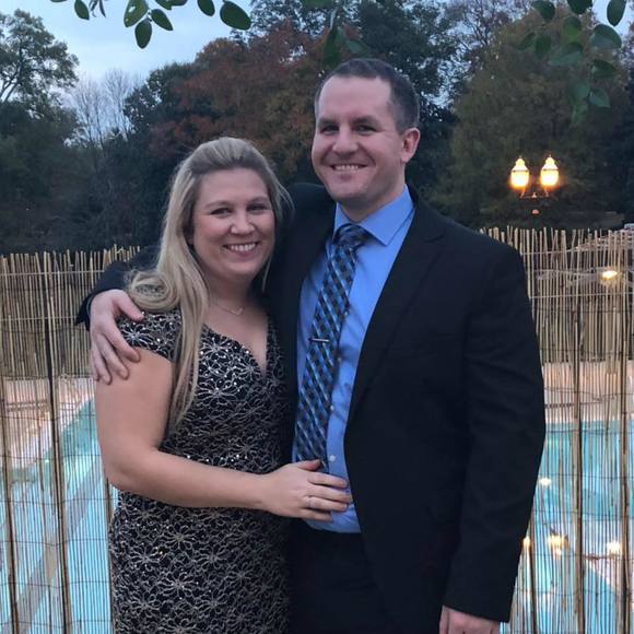 Profile Picture of Jenna Brink (@jennakbrink) on Poshmark