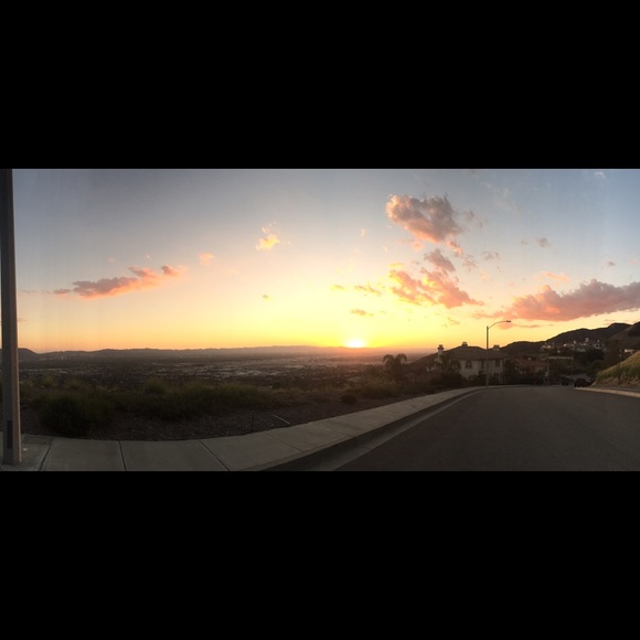 Profile Picture of Jade Choi (@jasie426) on Poshmark