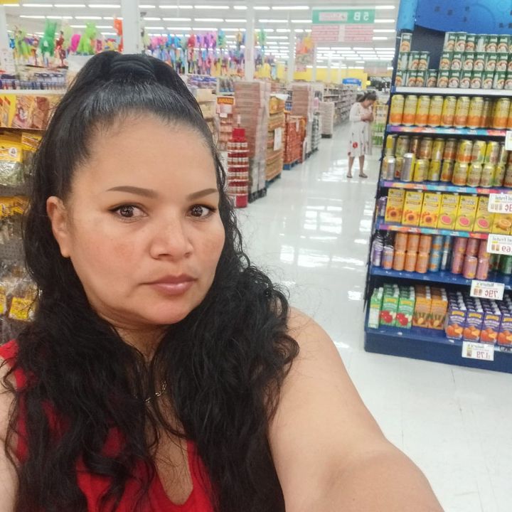 Profile Picture of Anacalderon23 (@angelacalderon683) on Tiktok