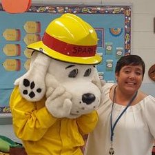 Profile Picture of Dawn Swanson (@EvansPrincipalS) on Twitter