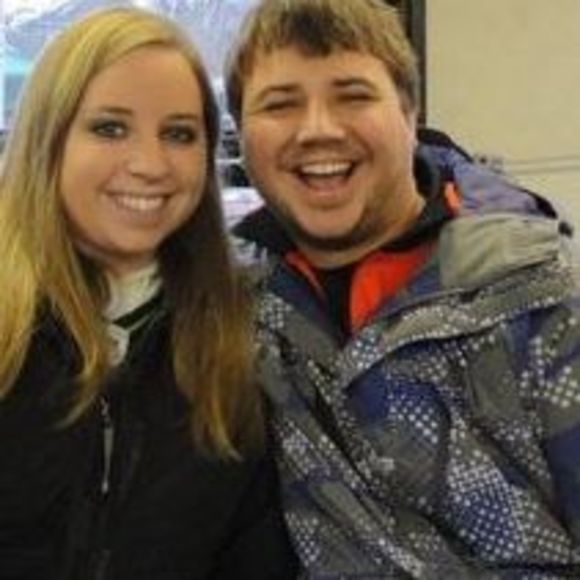 Profile Picture of Elliott Krochmalny (@ejk87) on Poshmark