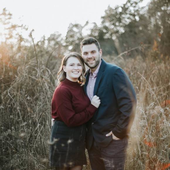 Profile Picture of Maddeline Bradshaw (@maddelineb) on Poshmark