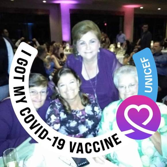 Profile Picture of Stacey Baus (@staceybaus) on Poshmark