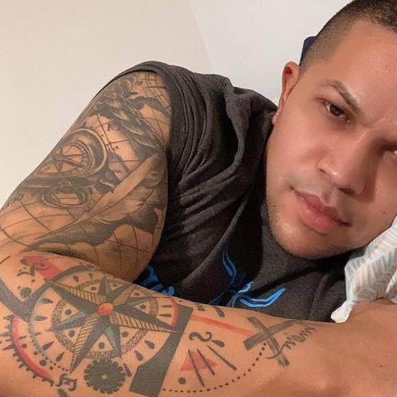 Profile Picture of Alberto Boesch (@boesch2121) on Poshmark