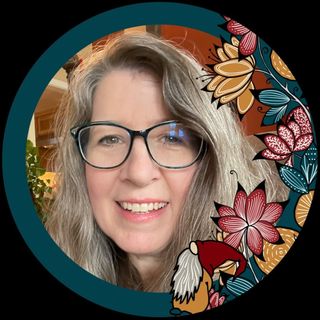 Profile Picture of Jennifer Nichols (@leila_and_po) on Instagram