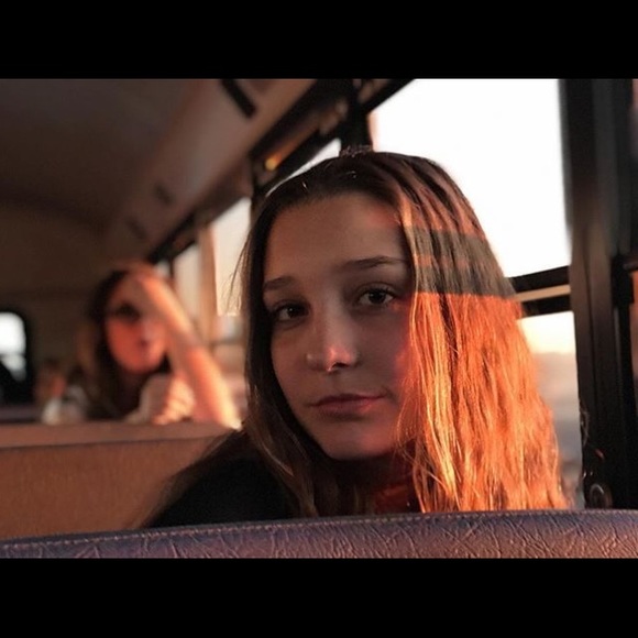 Profile Picture of Grace Mazzotta (@grace_mazz) on Poshmark