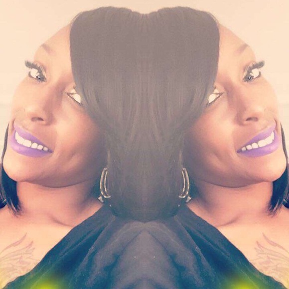 Profile Picture of Jennifer Higgins (@toonchie1) on Poshmark