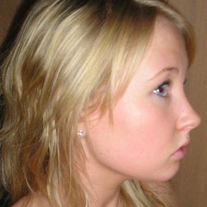 Profile Picture of Genevieve Sharp (@158311152) on Myspace