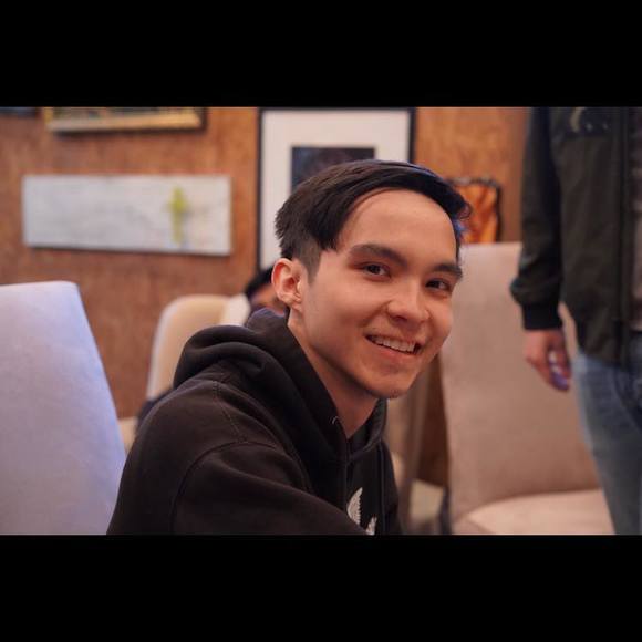 Profile Picture of Steven Gin (@bigsgin) on Poshmark