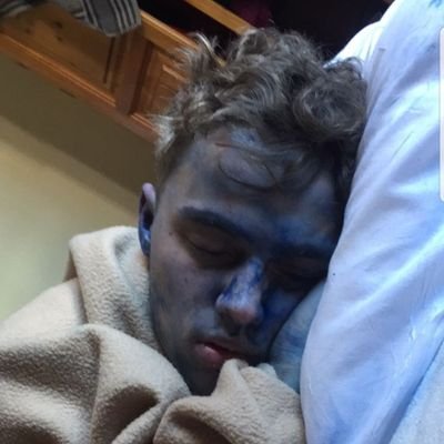 Profile Picture of Ken Bent (@BenKentt) on Twitter