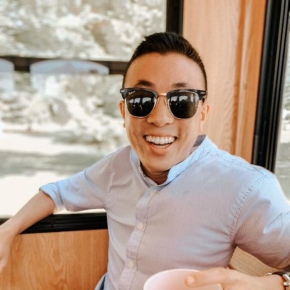 Profile Picture of Alex Lam (@alexlam619) on Poshmark