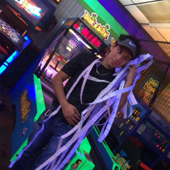 Profile Picture of Jovan Rodriguez (@rodriguezjovan) on Poshmark