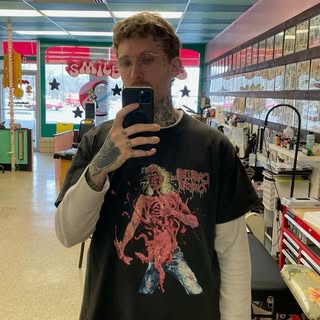 Profile Picture of Robert Lamb (@robertlamb) on Instagram