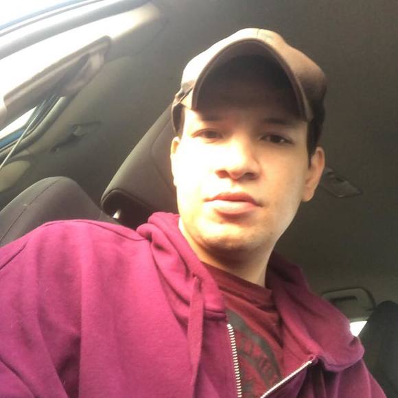 Profile Picture of Erik Suarez (@rocker81) on Poshmark