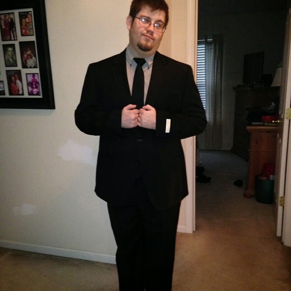 Profile Picture of Sean Molohon (@smolohon74) on Poshmark